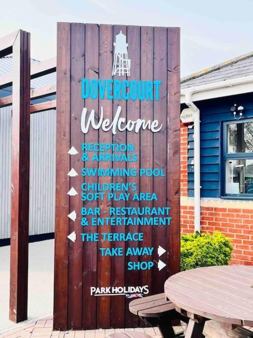 Lola'S Caravan. Your Home Away From Home. Parkeston Luaran gambar