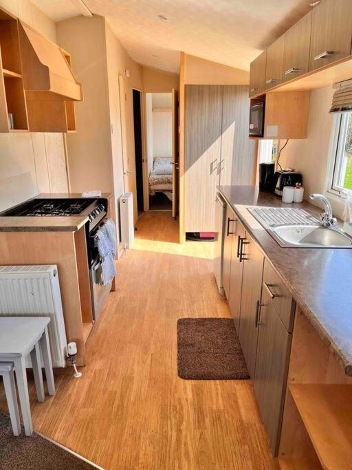 Lola'S Caravan. Your Home Away From Home. Parkeston Luaran gambar